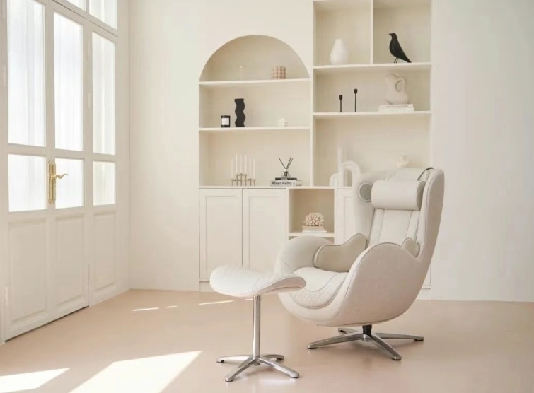 NeoCon展現(xiàn)場(chǎng)直擊 美國(guó)買家堅(jiān)定合作，中國(guó)鋼木家具品牌迎來設(shè)計(jì)、智造與綠色三重進(jìn)化